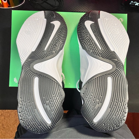 Giannis Immortality 3 - Men’s size 12 - Picture 5 of 5